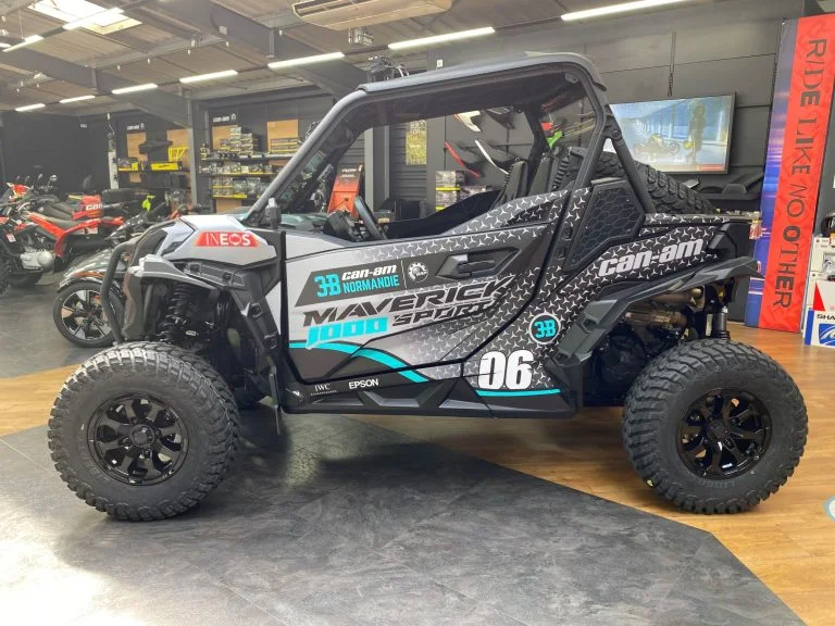 Can-Am Maverick personnalisé chez 3B Normandie, vue 2