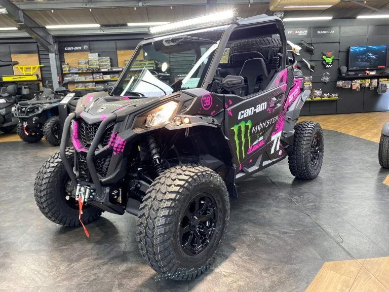 Can-Am Maverick personnalisé chez 3B Normandie, vue 15