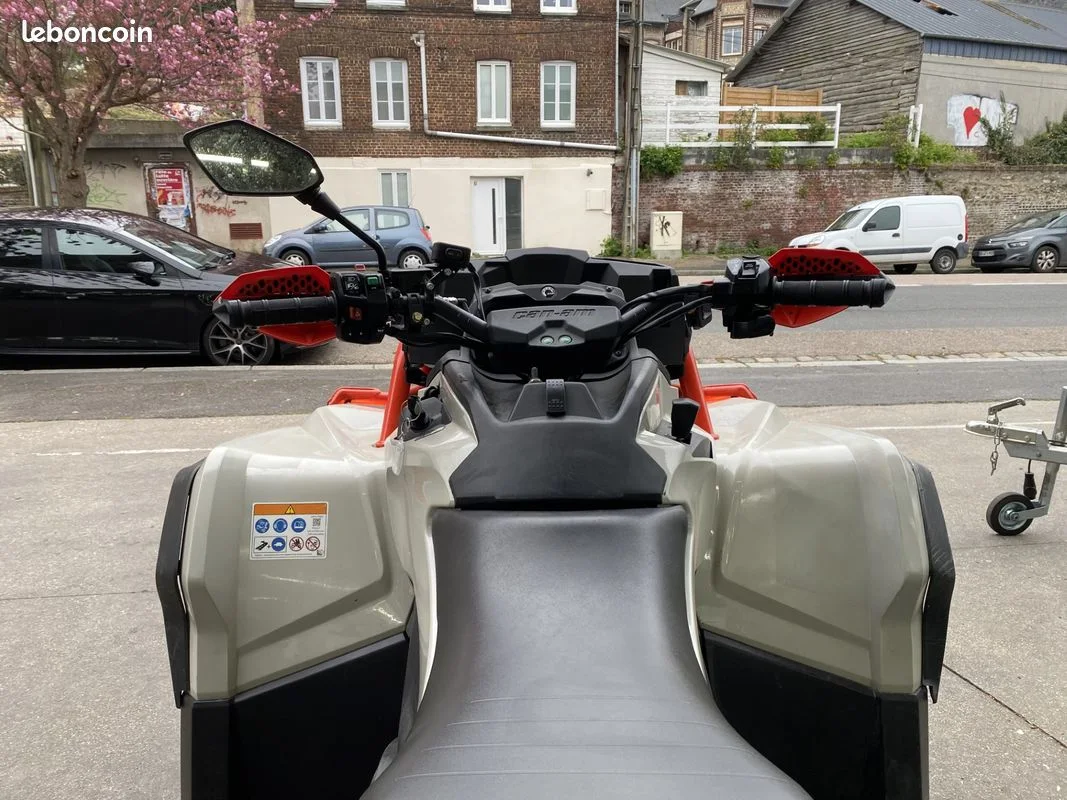 2022 Can-Am OUTLANDER 1000 XXC